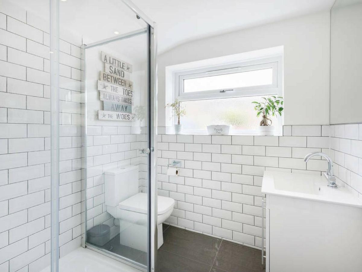 Cambridge House - Modern 2 Bedroom House, Close To Luton Airport & Town Centre المظهر الخارجي الصورة